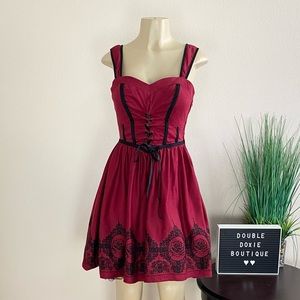 HOT TOPIC | Red And Black Corset Fit And Flare Dress Sz S